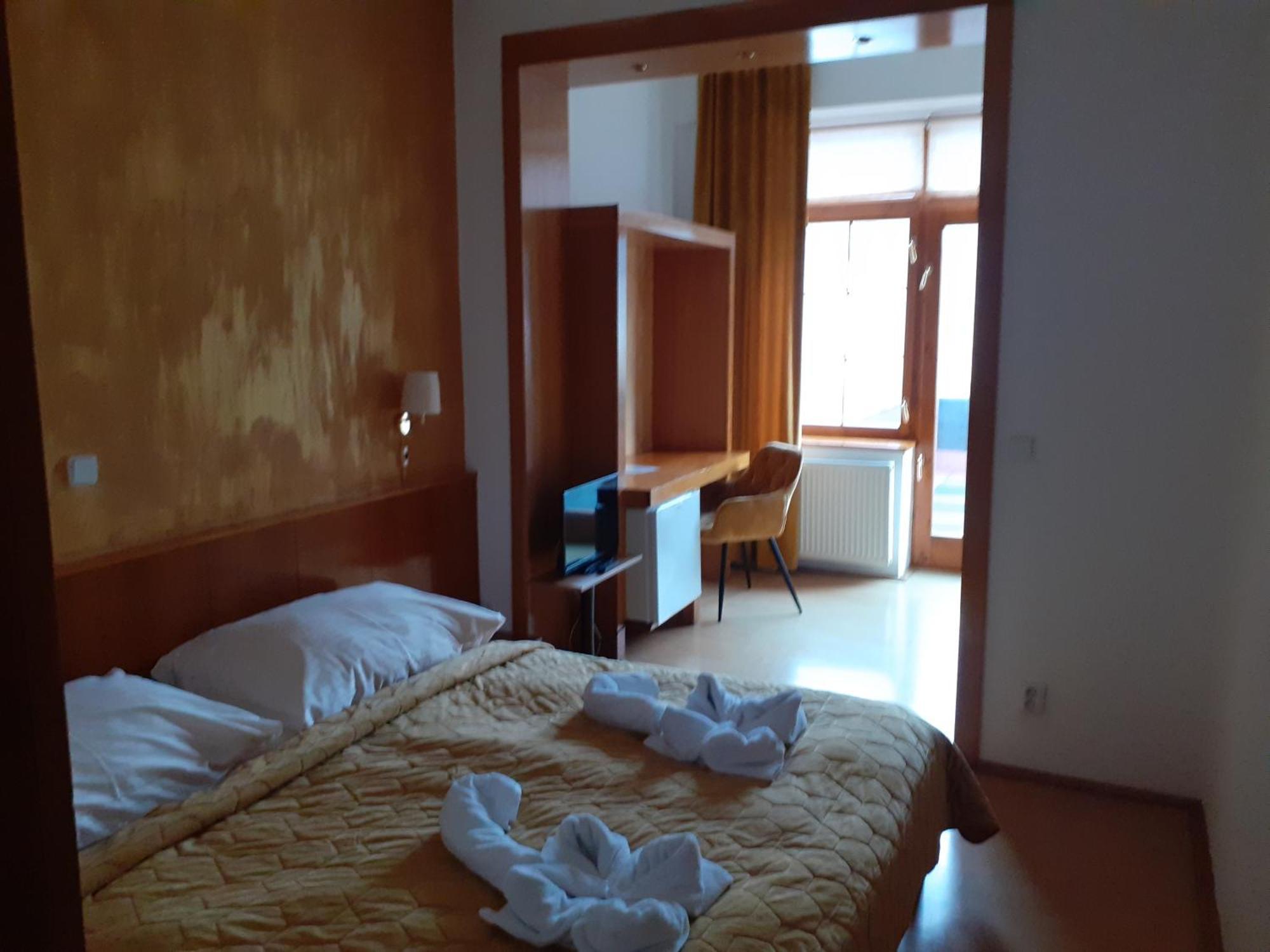 Hotel Gold Terhely Szoba fotó